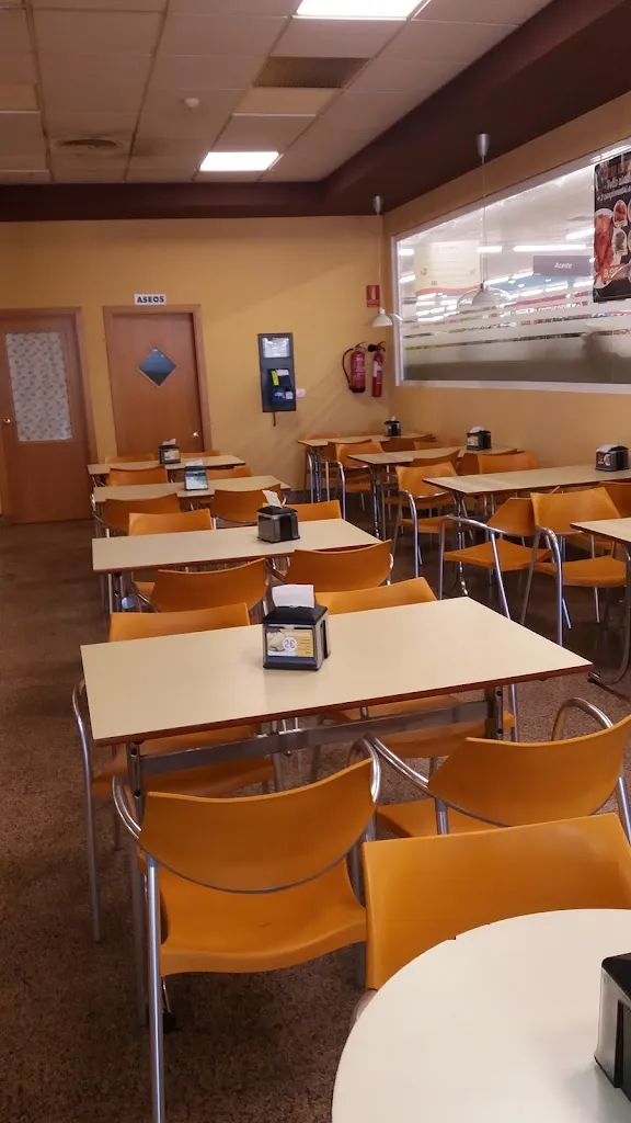 Jesus L_Cafeterías MAS_Mairena del Alcor_review