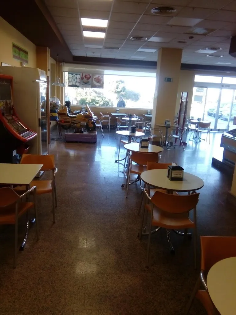 Cafeterías MAS restaurant in Mairena del Alcor