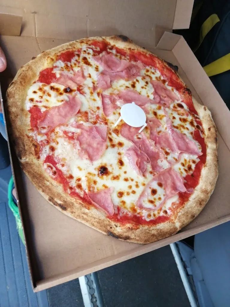 Mori San_Acebuche Pizzería_Molares Los_review