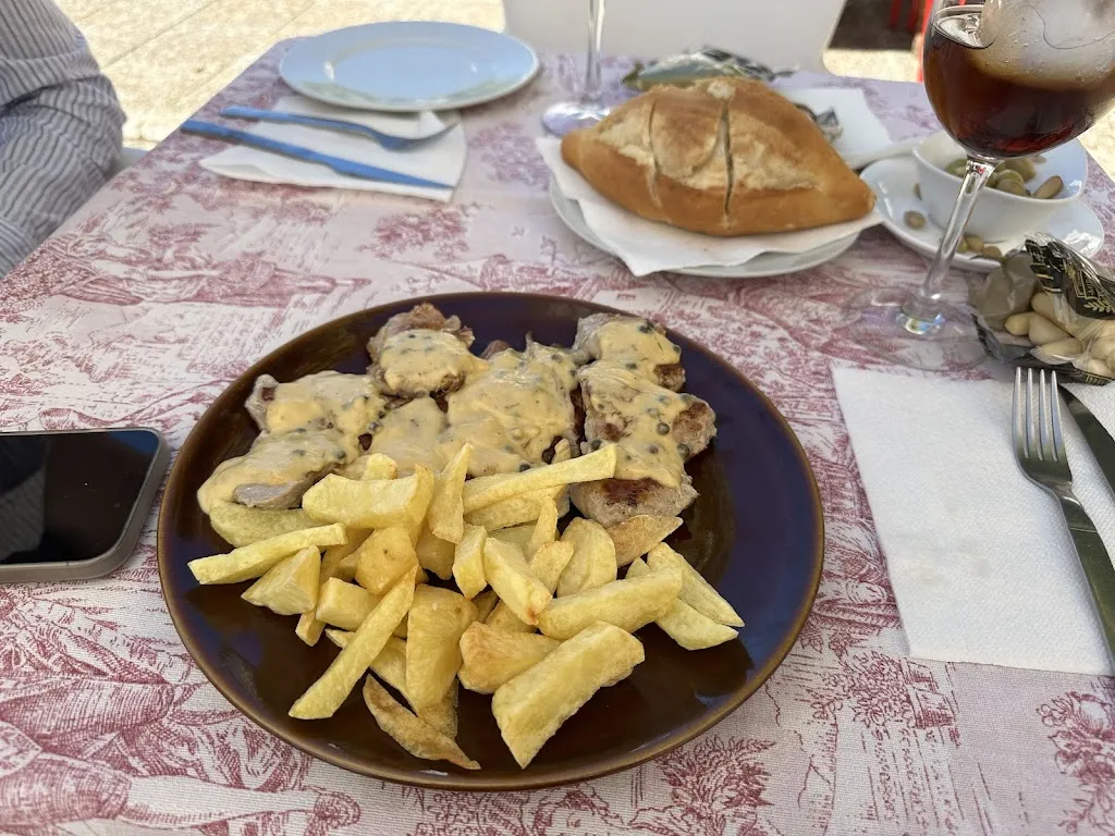 Cristina Ruiz_Bar Cervezeria Huerta_Montellano_review