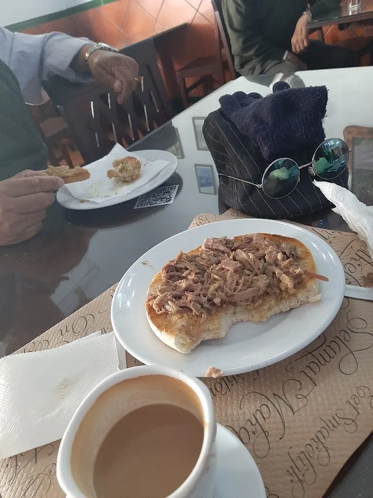 Menu_Bar Los Cantaros_Montellano_image_7