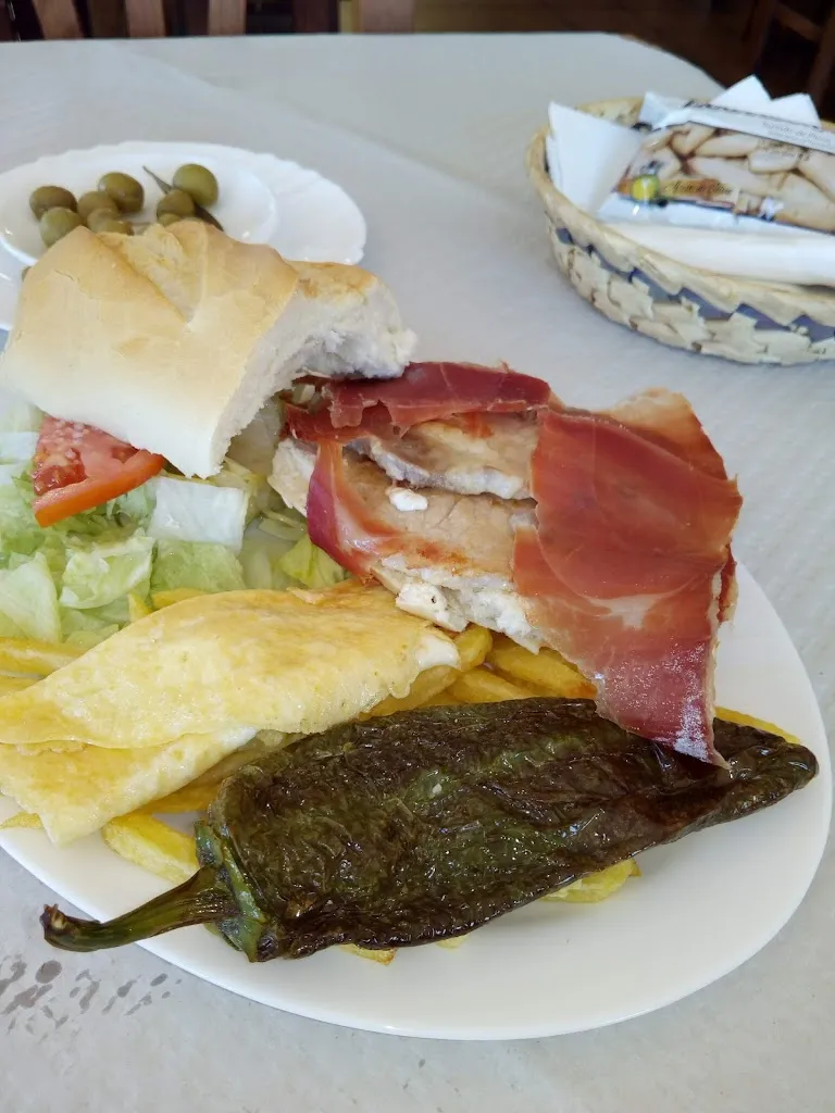 Bar Rural_Montellano_slider_image_3