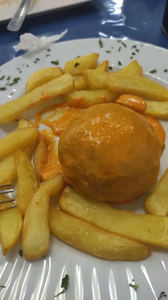 ALEJANDRO BUENO MARTIN_Bar Juanillazo_Montellano_recensione