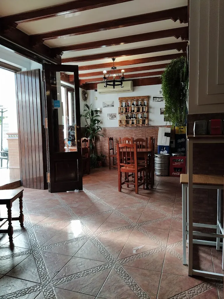 Bar Metrópolis_Montellano_slider_image_1