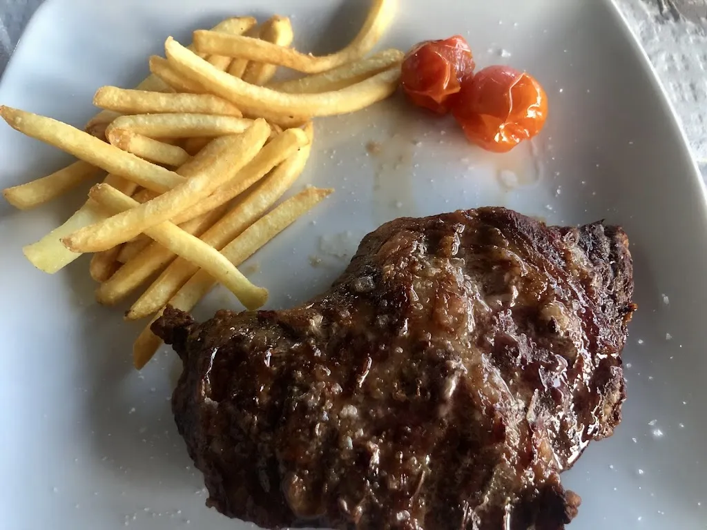 Yves Garrigue_Tarufo Corner_Montellano_review