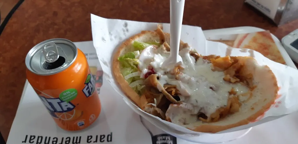 lucky martez_Casa de kebab y pizzas_Montellano_review