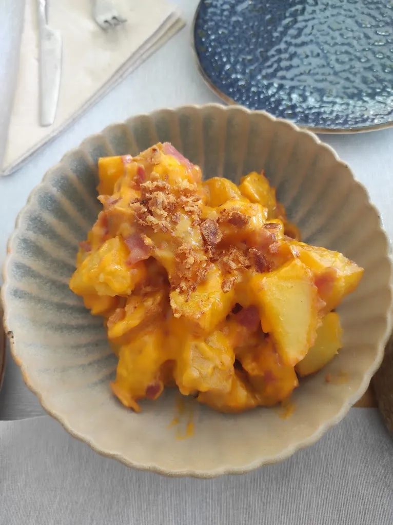 Elia Sánchez_Tataoui_Morón de la Frontera_review