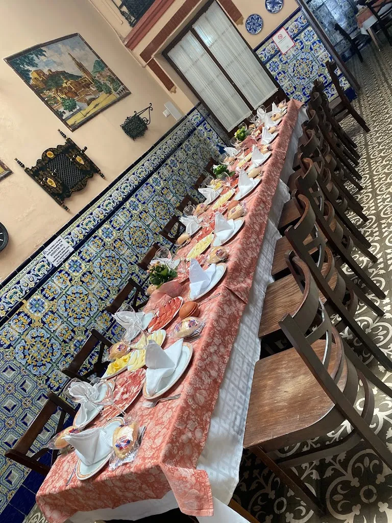 Restaurante Círculo Mercantil - Casa Antonio Castillo restaurant in Morón de la Frontera