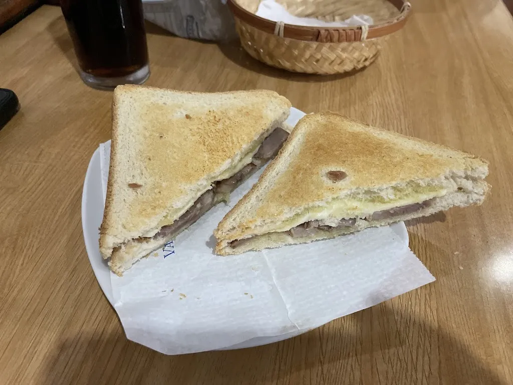 Antonio TalyTal_Bar Tu Rincón_Morón de la Frontera_review