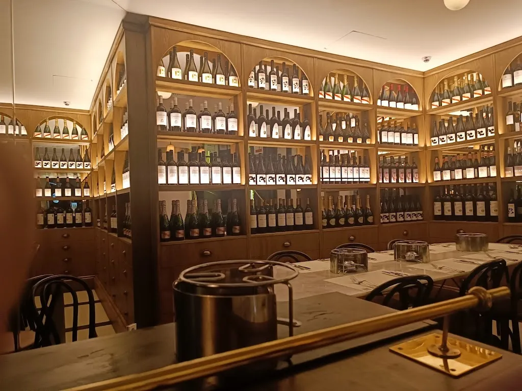 Plaza mayor restaurant in Felix