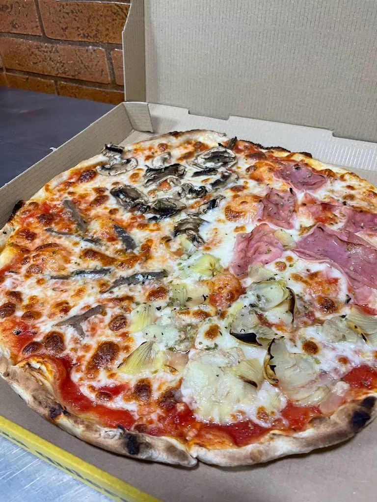 Palacio del Pollo y la Pizza_Morón de la Frontera_slider_image_3