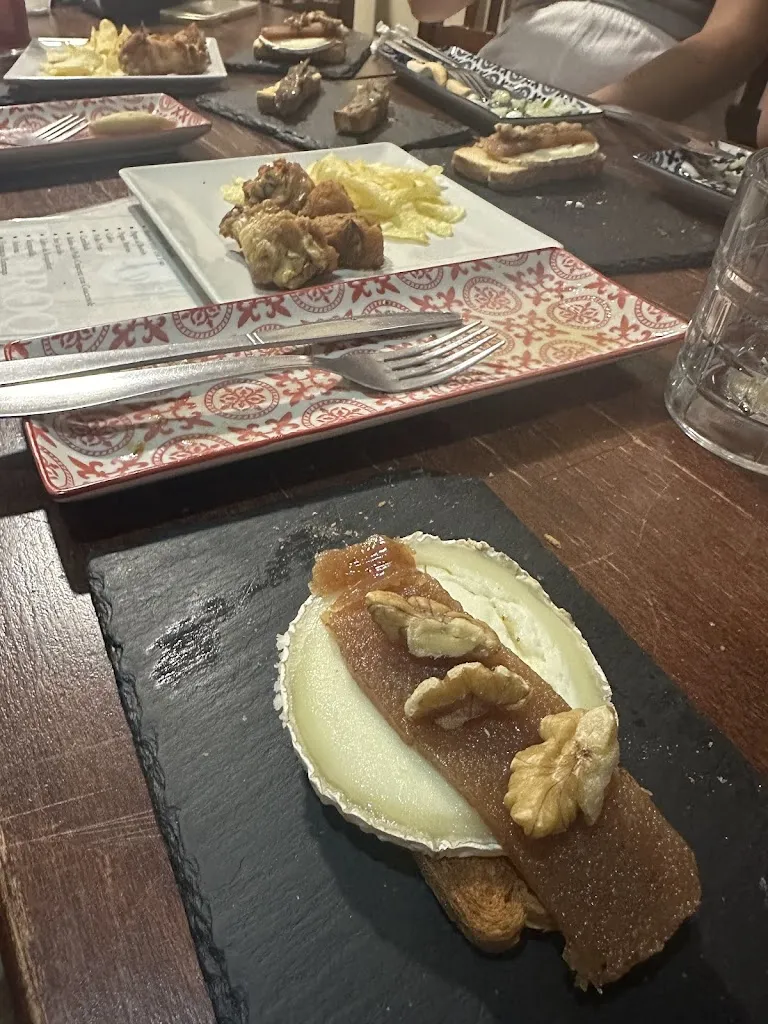 Alex Gower_TABERNA LA PARROQUIA OSUNA_Osuna_review