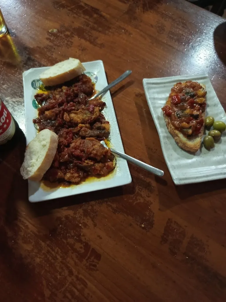 Raquel Berenguel_Bar La Faena_Dalías_review