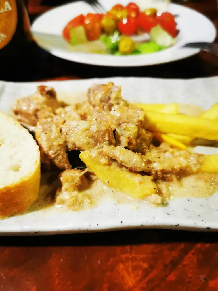 Francisco Javier M J_Bar La Faena_Dalías_review