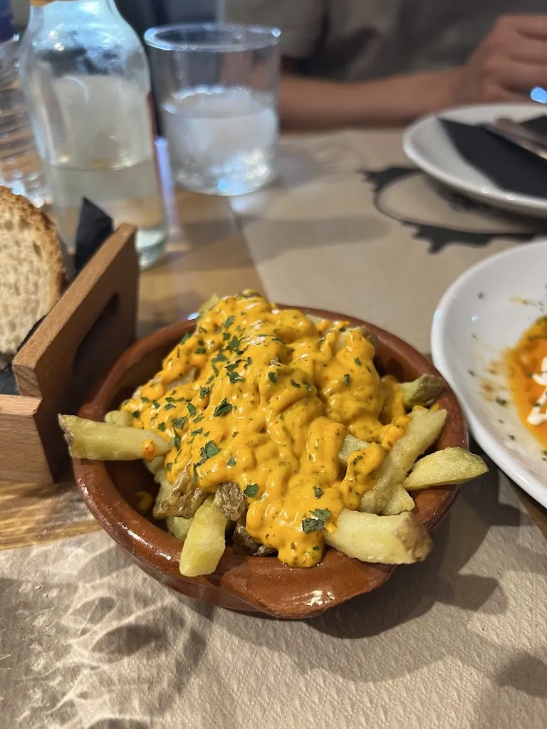 Joy Zhang_Restaurante Abacería Los Abuelos_Osuna_review