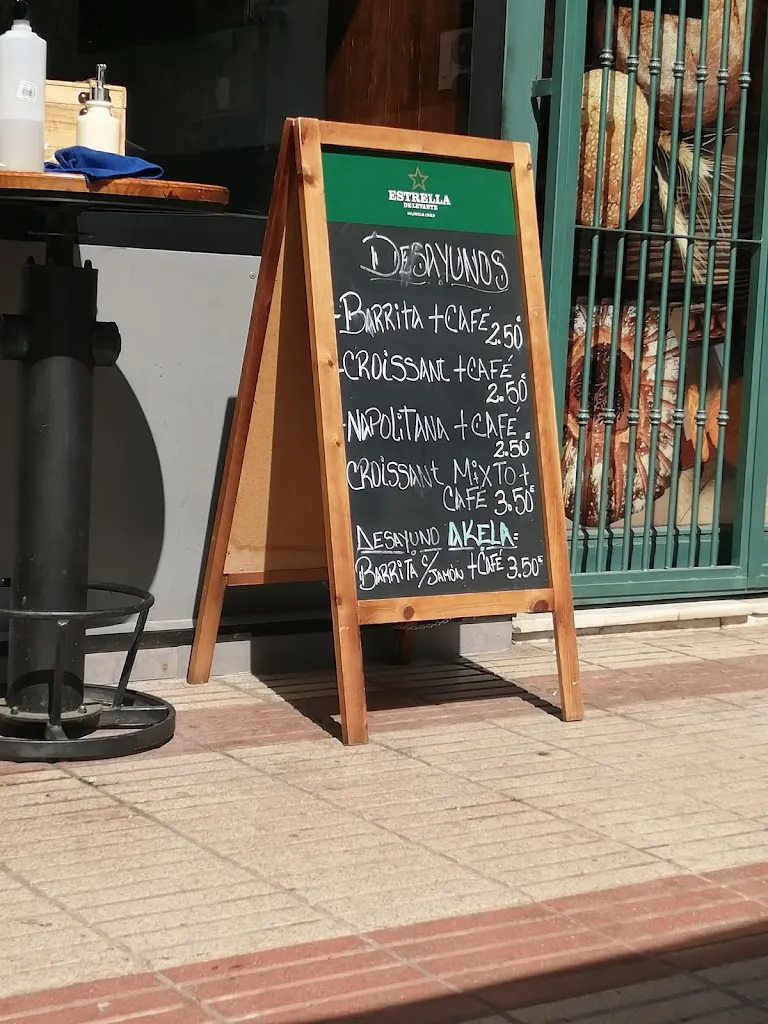 Menu_AkelaBar Alameda_Osuna_image_4