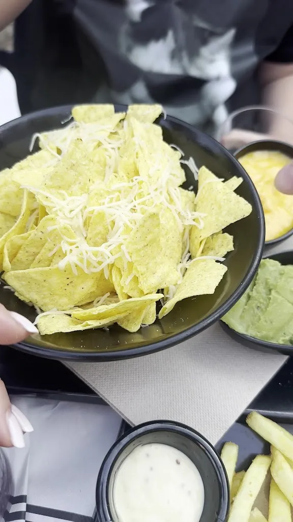 Pizzería Sienna_Osuna_slider_image_2