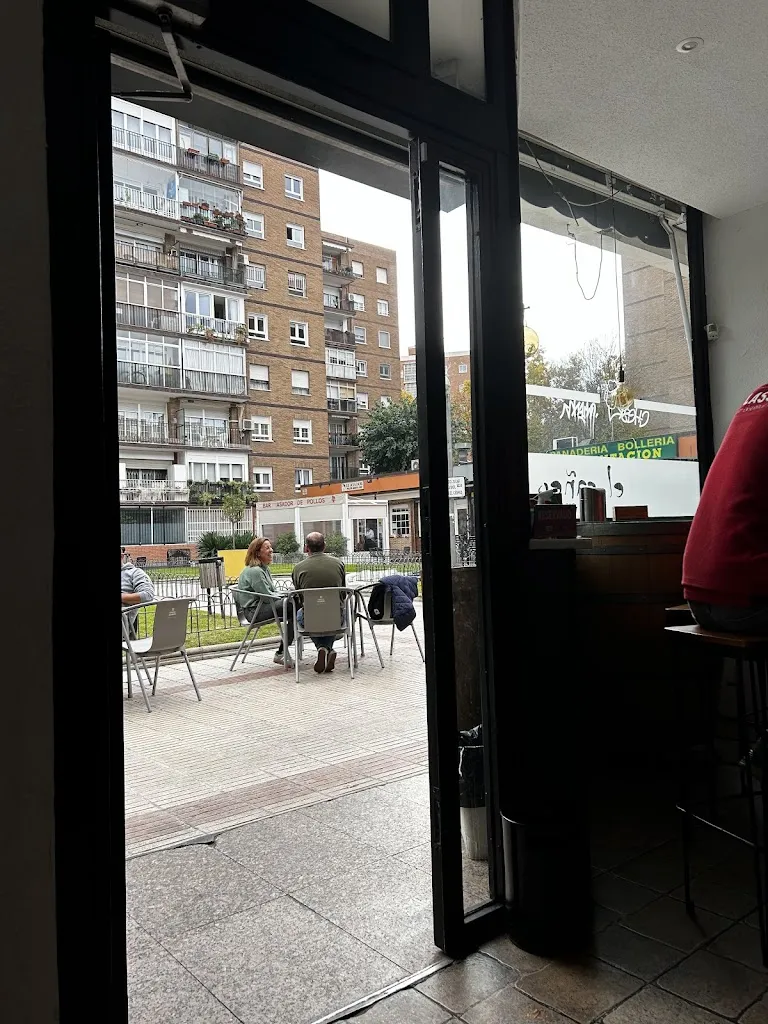 Fernando Pujalt_El Cañeo_Osuna_review