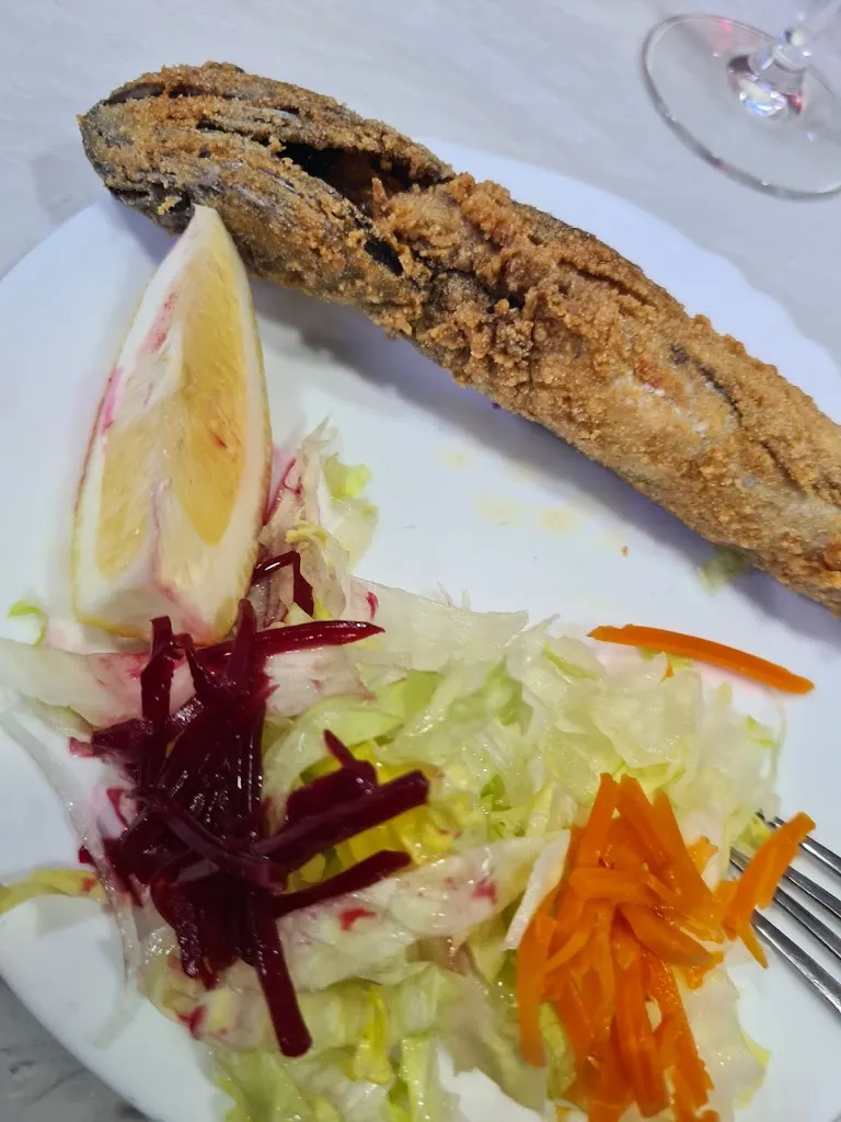 JOSE ANTONIO PEREZ SANCHEZ_Bar restaurante El Estribo_Palomares del Río_review