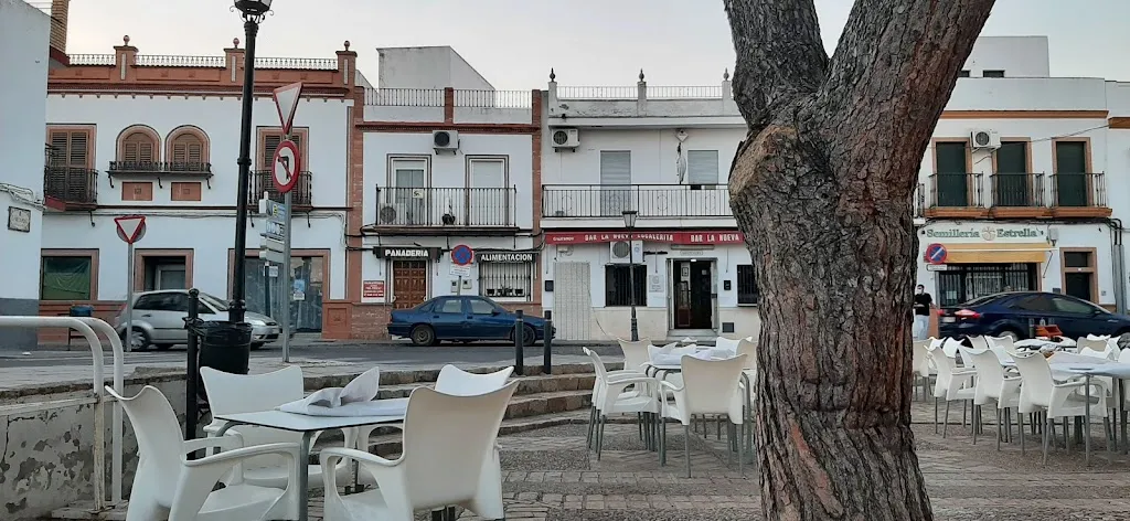 Bar La Escalerita restaurant in Palomares del Río