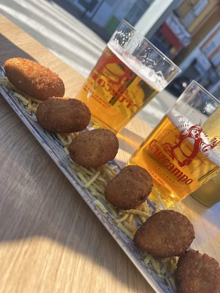 cristina delgado sanchez_Bar el Candray_Palomares del Río_review