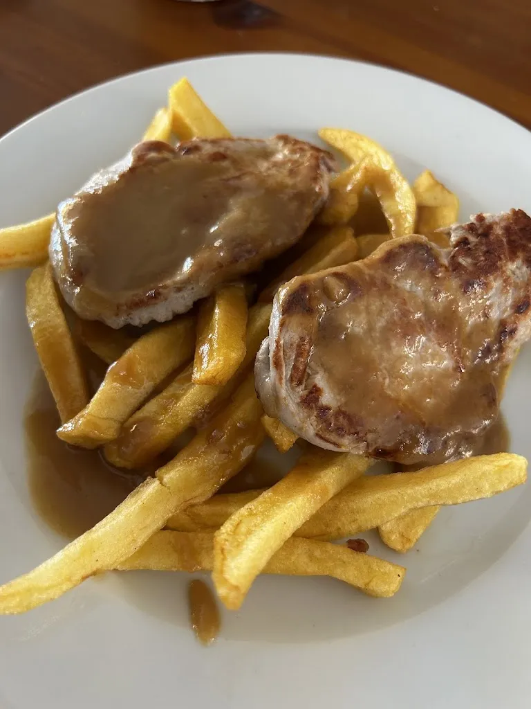 Rubén Martínez Aguilar_Club social el pedroso_Pedroso El_review