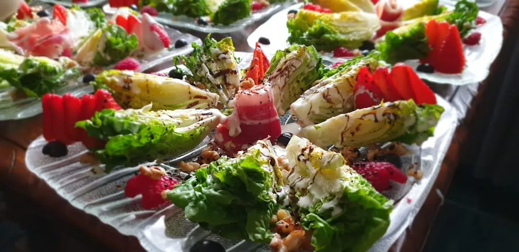 RESTAURANTE ALBINILLA_Pruna_slider_image_3