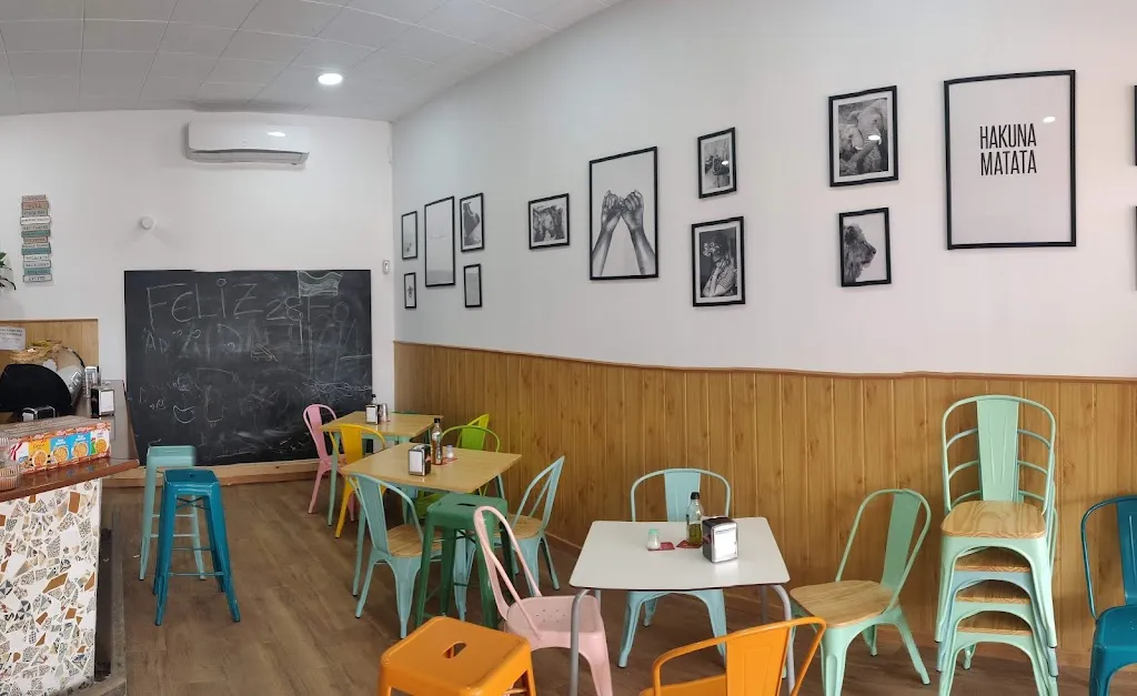 Bar cafetería Los Ratones restaurant in Pruna