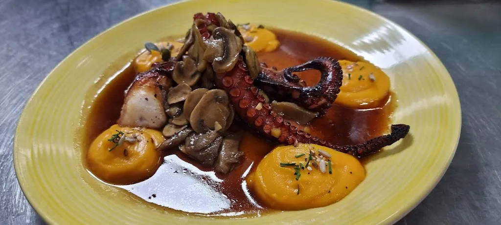 Restaurante Casa Raquel_Dalías_slider_image_3