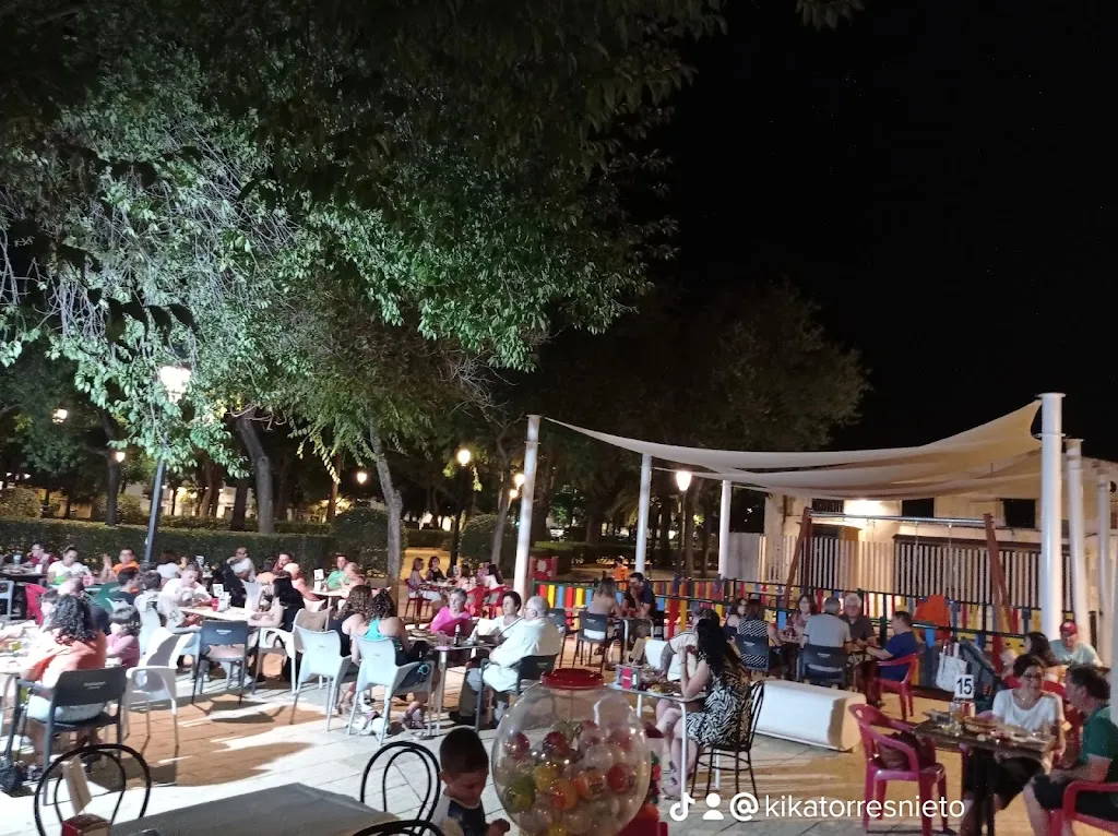 Restaurante C- Betzki_Puebla de Cazalla La_slider_image_1