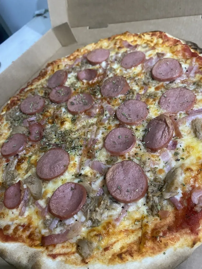 capricho restaurant in Puebla de Cazalla La