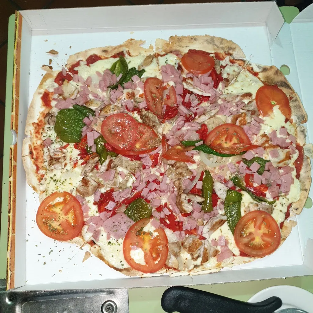 Pepepizza restaurant in Puebla de Cazalla La