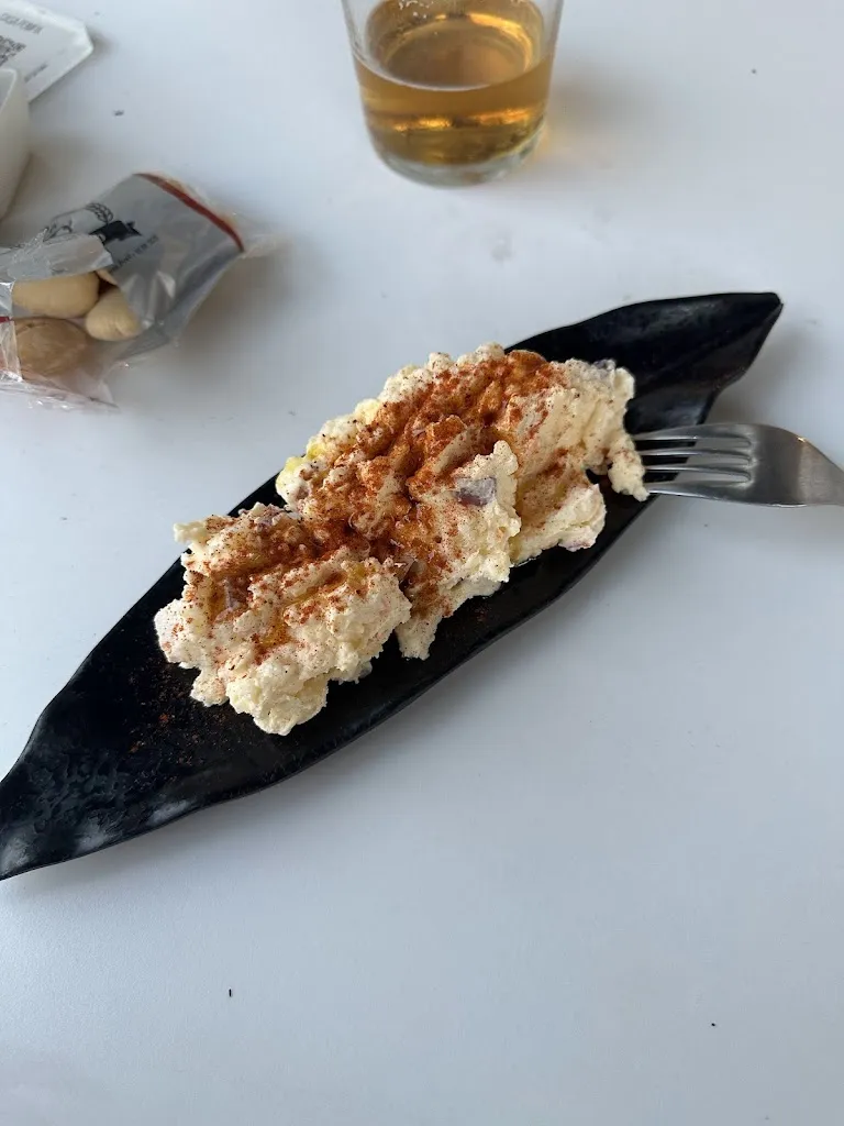 Nejc Ovnik_Casa Pompa_Puebla del Río La_review