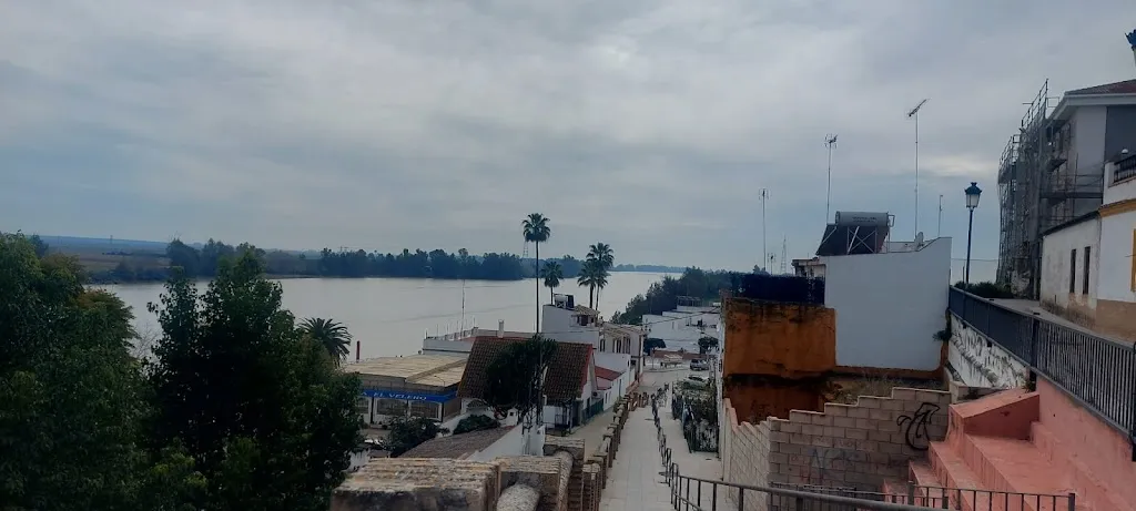 Yolanda Yogutos_Restaurante Asador El Rezón_Puebla del Río La_recensione