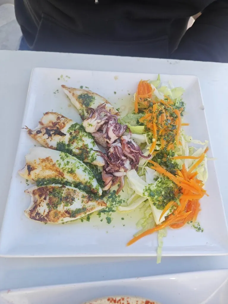 Wen Varilla_Bar Las Lozas_Puebla del Río La_review