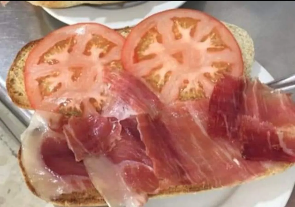 Menu_Bar Estación 1957_Puebla del Río La_image_3