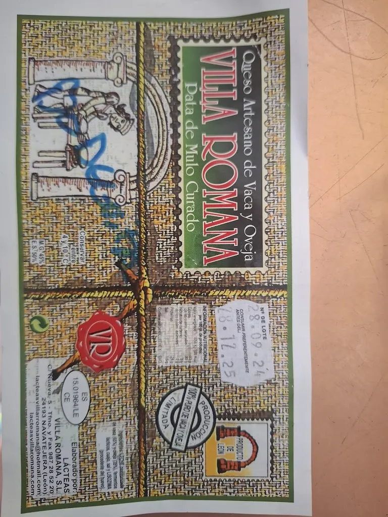 Davi Gil Tecnomédica Andaluza_La Bodeguita Cigarrera_Puebla del Río La_review