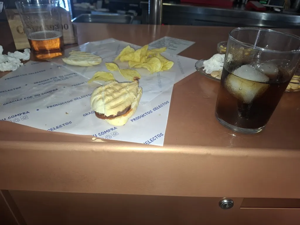 La Bodeguita Cigarrera_Puebla del Río La_slider_image_2