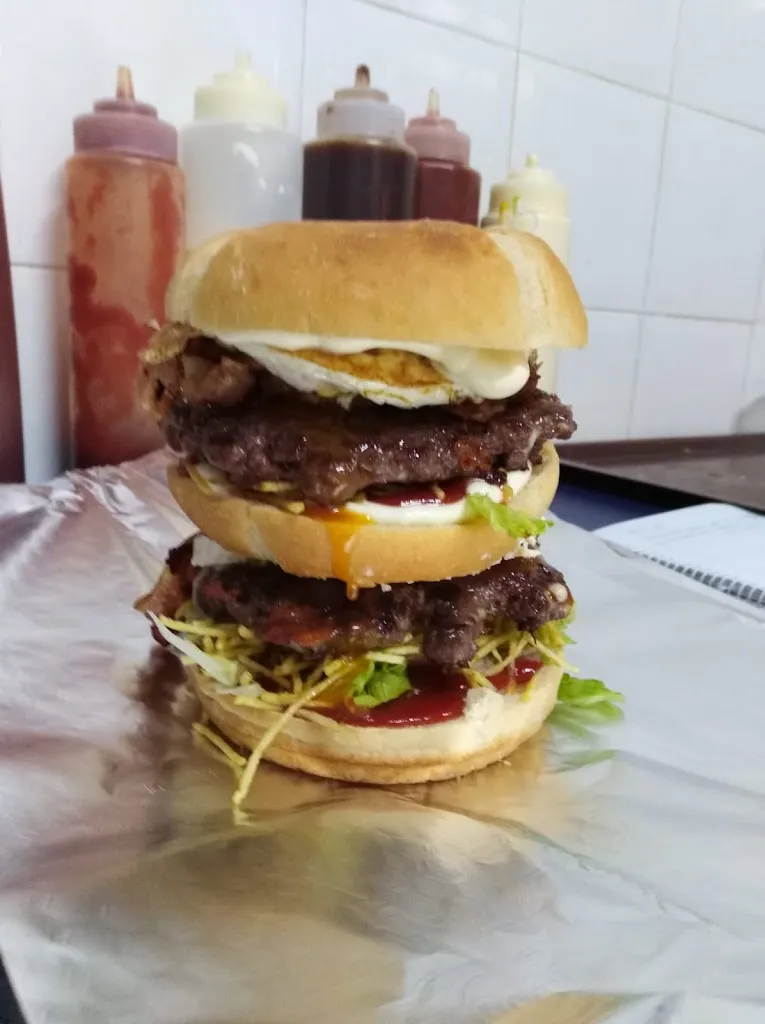 Menu_Hamburguesería El Perriburger_Puebla del Río La_image_6