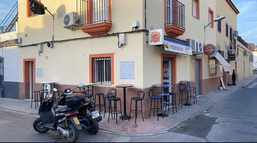 Hamburguesería El Perriburger_Puebla del Río La_slider_image_2