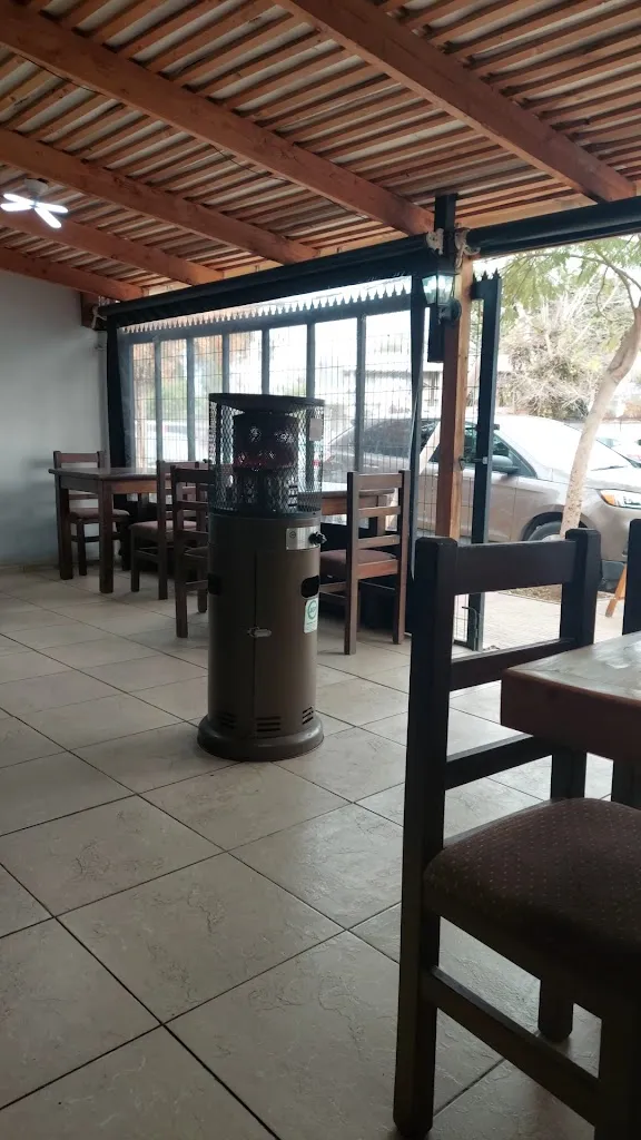 Lima Morena restaurante restaurant in Peñaflor