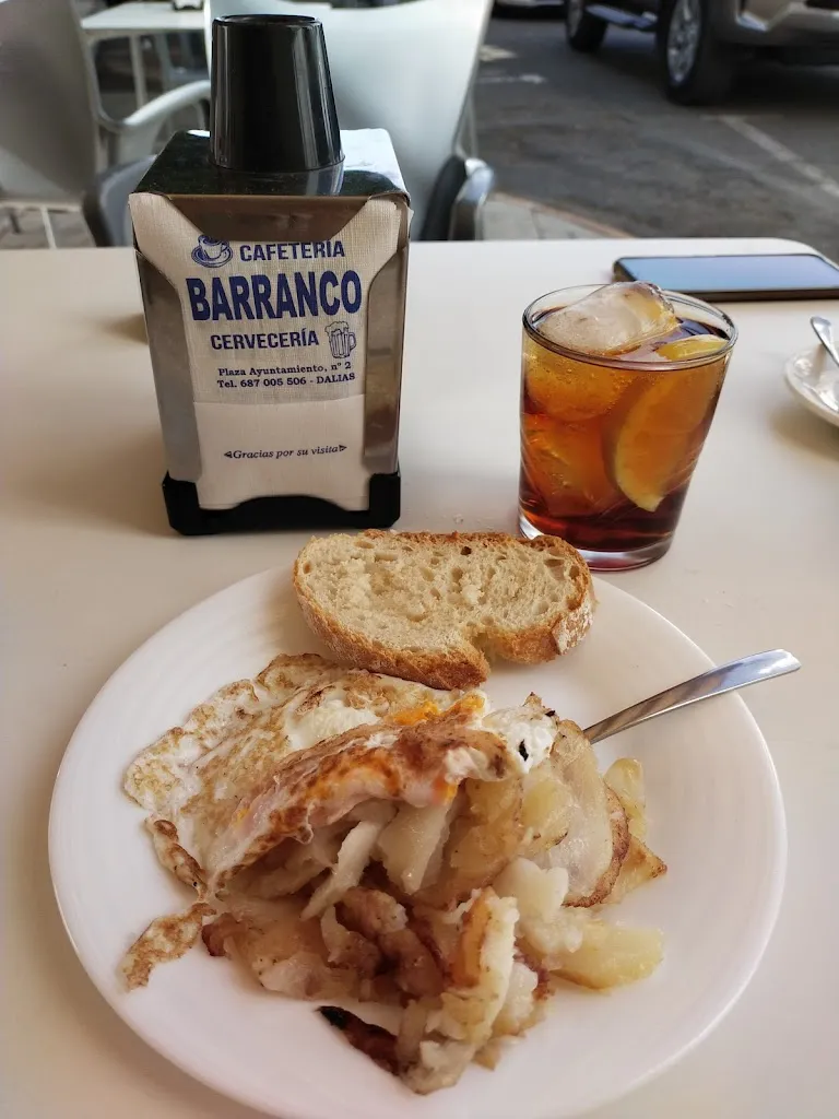 Menu_Cafeteria Cerveceria Barranco_Dalías_immagine_2