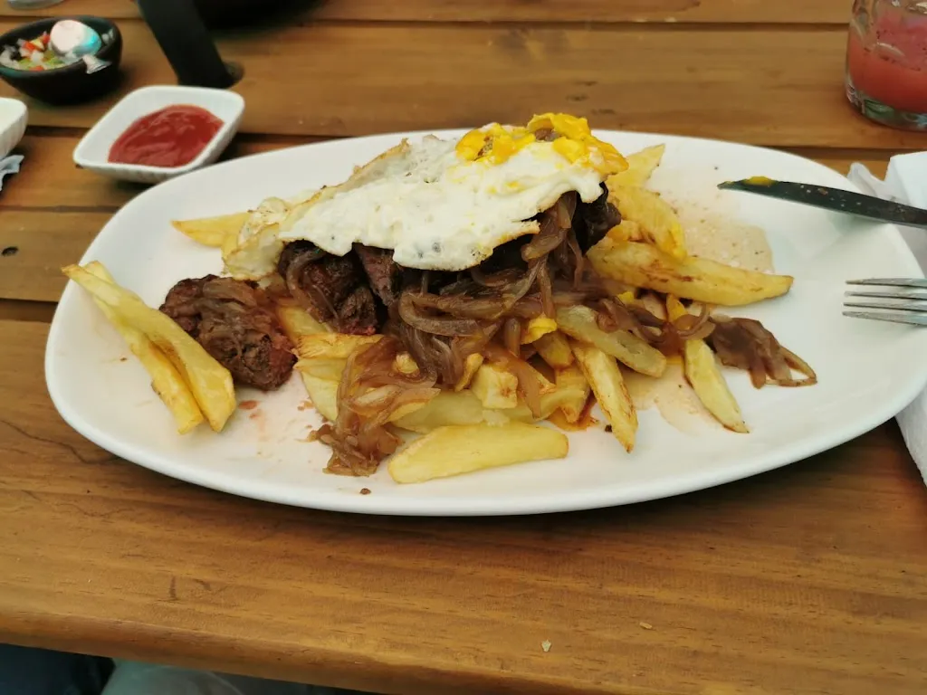 Kppos Restaurant restaurant in Peñaflor