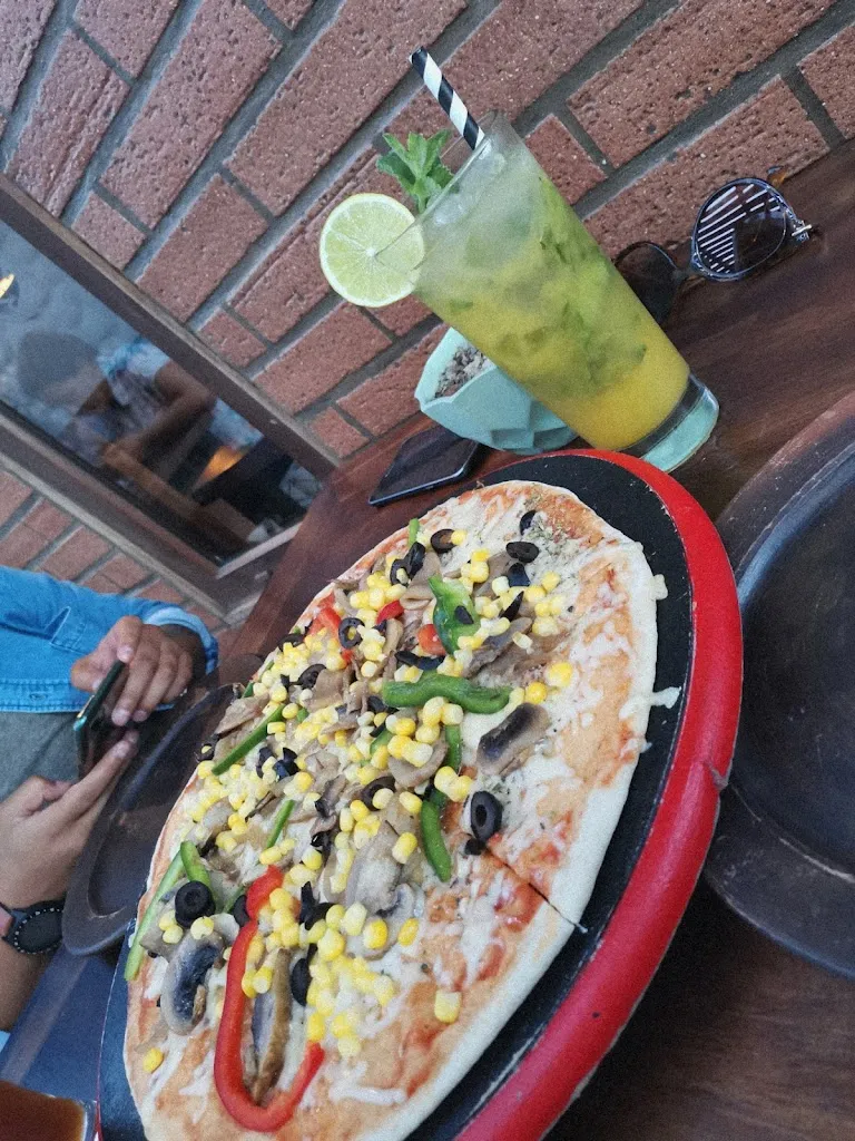 Menu_Clubdemonio Resto-bar_Peñaflor_image_6