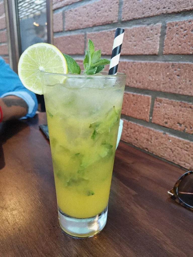 Menu_Clubdemonio Resto-bar_Peñaflor_image_9