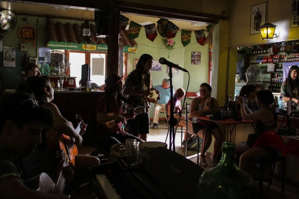 Valle Verde restaurant in Peñaflor