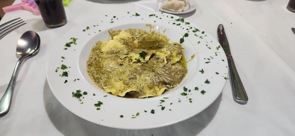 Ignacio Martín Espinace Coccolo_PIZZERIA ITALIANA Malloco. Restaurant Italiano_Peñaflor_review