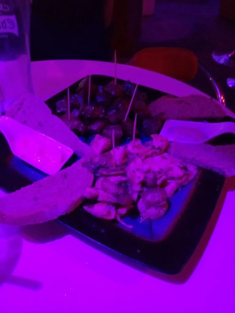 Isabel Balcarce_Bar Vokados_Peñaflor_review