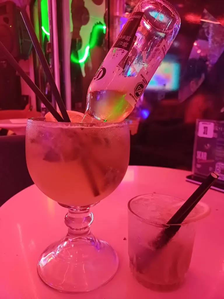 Bar Vokados_Peñaflor_slider_image_3