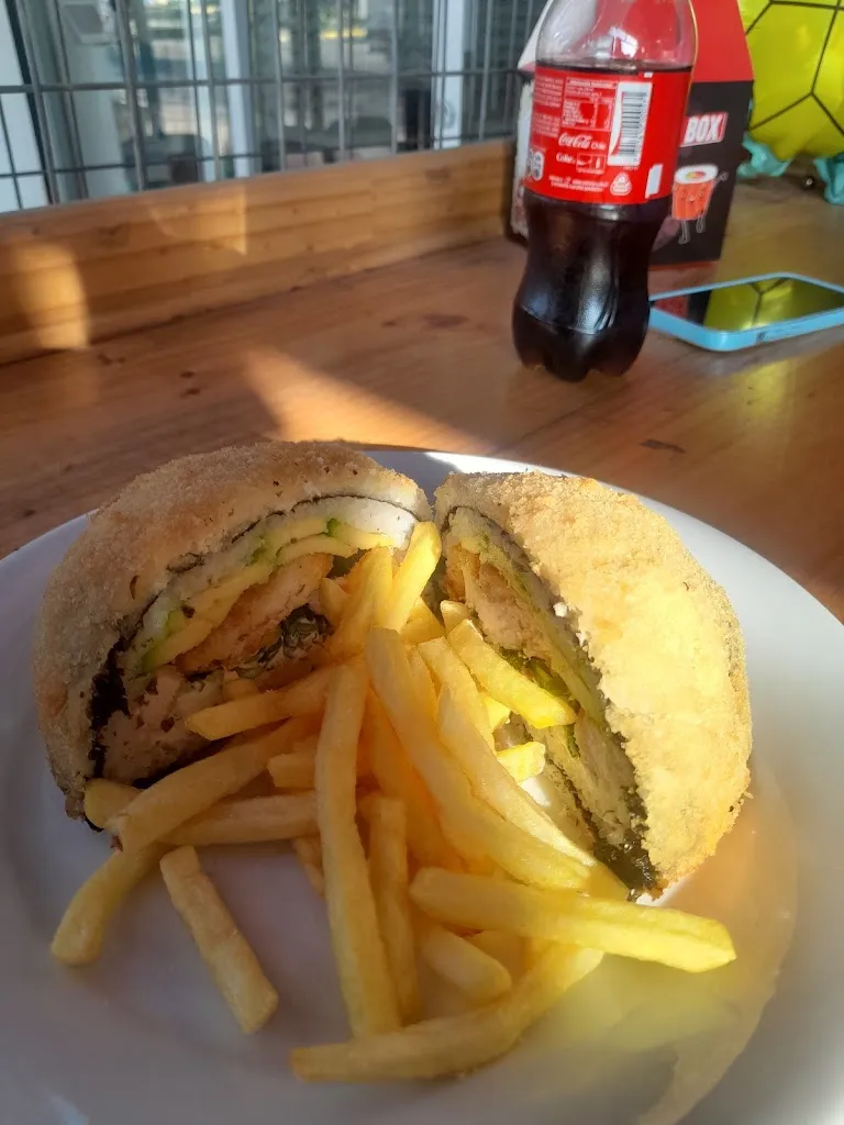 constanza carreño_Kami Sushi Peñaflor 2 _Peñaflor_review